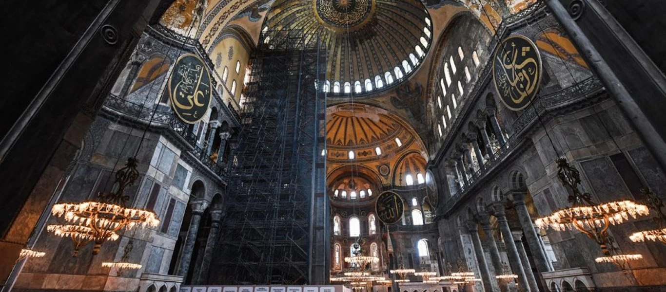 Έντονη ανησυχία από την UNESCO για τη μετατροπή της Αγίας Σοφίας σε τζαμί
